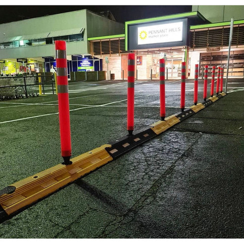 Traffic Lane Separator Kerb - Post